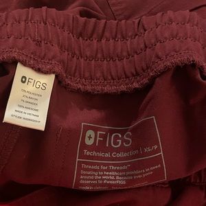 Figs Maroon High Waisted Yola Scrub Bottoms XS Petite